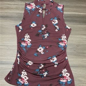 White House Black Market Burgundy Floral Mock Neck Sleeveless Ruched Top Size XS
